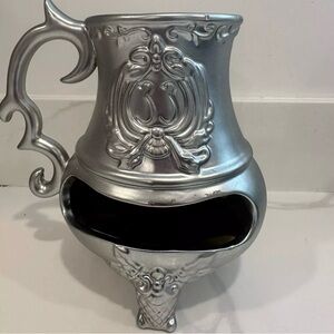 Exclusive Disneyland Club 33 Members Holiday Mug With Slot For Santa’s Cookie